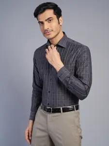 METAL Slim Fit Grid Tattersall Checks Opaque Checked Cotton Formal Shirt