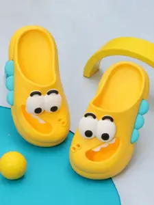 Yellow Bee Boys Textured Sliders