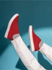 YOHO Men FreeStep Slip on Casual Shoes