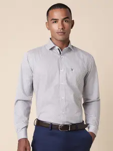 Allen Solly Slim Fit Geometric Printed Spread Collar Long Sleeves Formal Shirt