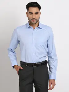 Turtle Classic Slim Fit Textured Opaque Cotton Formal Shirt