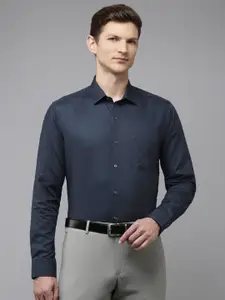 Arrow Self Design Manhattan Slim Fit Opaque Pure Cotton Formal Shirt