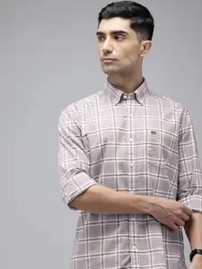 Arrow Manhattan Slim Fit Checked Pure Cotton Casual Shirt