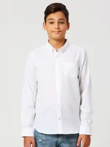 Nautica Boys Premium Spread Collar Cotton Opaque Casual Shirt