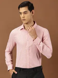 INVICTUS Slim Fit Grid Tattersall Checked Spread Collar Long Sleeves Cotton Formal Shirt