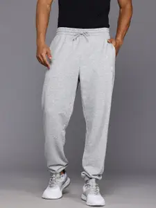 New Balance Men Relax-Fit  Jogger-Style Track Pant
