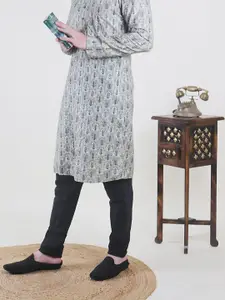 FAUSTO Men Printed Lightweight Clogs