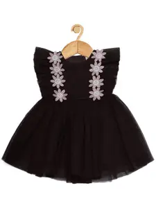 Creative Kids Girls Floral Embellished Lace Round Neck Sleeveless Net Fit & Flare Dress