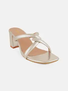 DressBerry Party Block Sandals with Bows