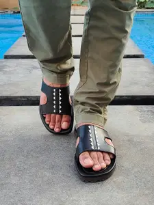 THE MADRAS TRUNK Men Comfort Sandals