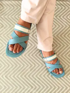 THE MADRAS TRUNK Men Comfort Sandals