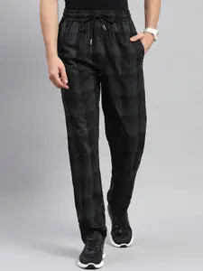 Monte Carlo Men Checked Mid Rise Track Pants