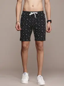 Roadster Men Conversational Printed Regular Fit Casual Shorts
