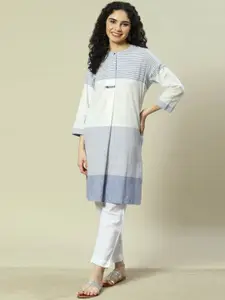 Rangriti Colourblocked Round Neck Knee Length Straight Kurta