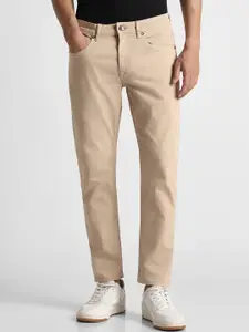 Louis Philippe Jeans Men Slim Fit Clean Look Pure Cotton Jeans