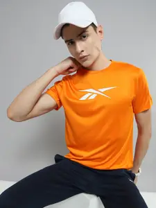 Reebok Brand Logo Printed Brand Carrier Performance T-shirt