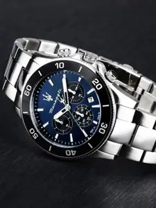 Maserati Men Stainless Steel Bracelet Style Straps Analogue Watch R8873600009