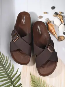 UNDERROUTE Men Comfort Sandals