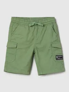 max Boys Solid Cargo Pure Cotton Shorts