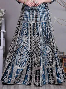 Ethnovog Floral Embroidered Maxi Skirt