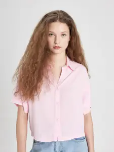 DeFacto Spread Collar Casual Shirt