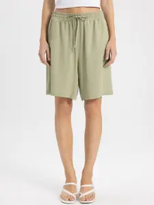 DeFacto Women Mid Rise Shorts