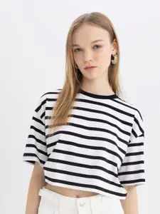 DeFacto Women Striped T-shirt