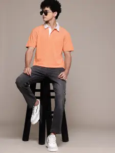 The Roadster Lifestyle Co. Men Polo Collar T-shirt