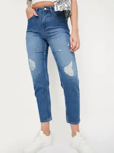 max Women Mildly Distressed Light Fade Mid-Rise Cotton Jeans