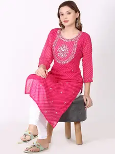 Tulip Eden Geometric Embroidered Round Neck Thread Work Georgette Straight Kurta