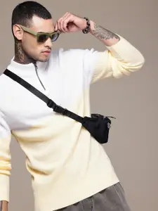 WROGN Colourblocked Comfort Fit Pullover Sweater