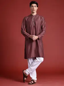 Anouk Woven Design Regular Kurta With Pyjamas