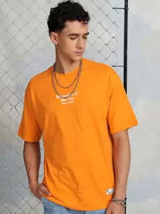 HIGHLANDER Typography Printed Relaxed Fit Drop-Shoulder Sleeves Cotton T- Shirt