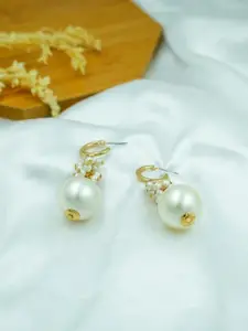 ISHKAARA Artificial Beads Gold Plated Drop Earrings