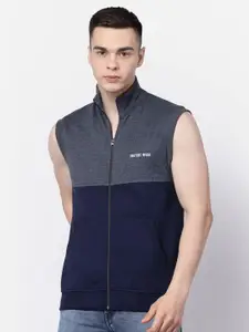 Kalt Colourblocked Mock Collar Fleece Sweatshirt