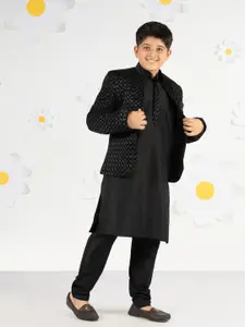VASTRAMAY Boys Sequinned Straight Kurta With Pyjama With Jodhpuri Coat