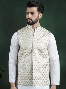 SOJANYA Men Embroidered Woven Nehru Jacket