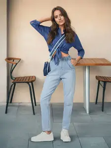 Flying Machine Women Mid-Rise Clean Look Light Fade Stretchable Straight Fit Jeans