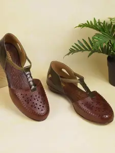 Mochi Women Ballerinas Flats With Laser Cuts