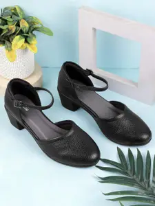 Mochi Women Block Pumps with Buckles