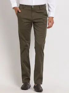 Turtle Men Relaxed Skinny Fit Trousers
