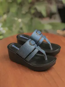 Inblu Textured Wedges Heels Sandal