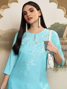 Vishudh Floral Embroidered Keyhole Neck Thread Work Straight Kurta