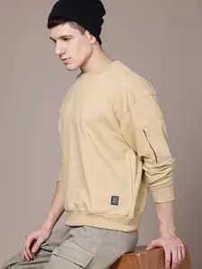 Roadster Relaxed Fit Pocket Detail Drop-Shoulder Sweatshirt