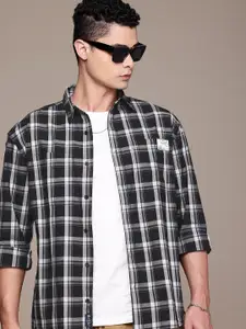 The Roadster Life Co. Pure Cotton Tartan Checks Opaque Relaxed Fit Casual Shirt