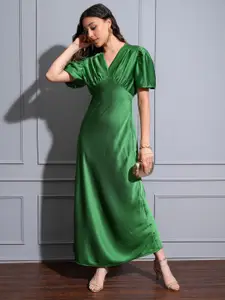 Tokyo Talkies V-Neck Maxi Dress