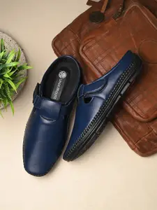 UNDERROUTE Men Ethnic Comfort Sandals