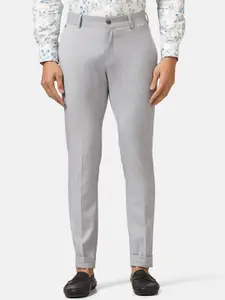 Blackberrys Men Classic Slim Fit Low-Rise Chinos Trousers