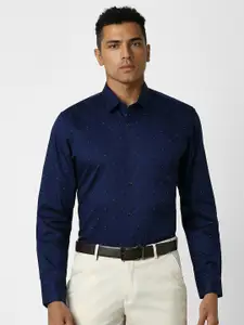 Peter England Men Slim Fit Opaque Printed Formal Shirt