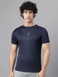 ATICX Men Applique Slim Fit T-shirt